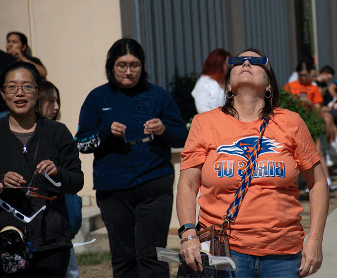Students to enjoy up-close view of eclipse at <a href='http://ui84.ngskmc-eis.net/'>在线博彩</a> Main Campus